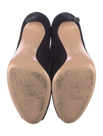Gianvito Rossi Suede D'Orsay Pumps