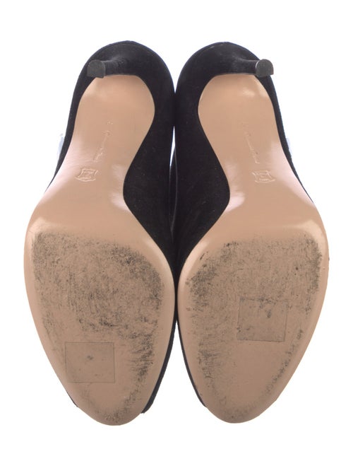 Gianvito Rossi Suede D'Orsay Pumps