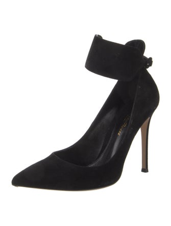 Gianvito Rossi Suede Pumps