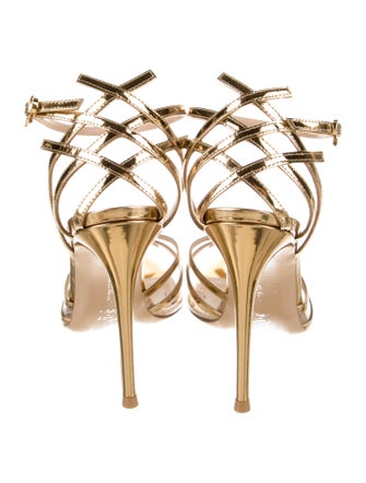 Gianvito Rossi PVC Cutout Accent D'Orsay Pumps