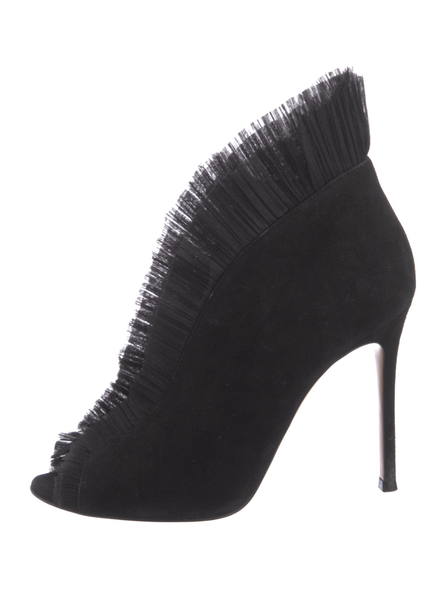 Gianvito Rossi Suede Ruffle Embellishment Pumps