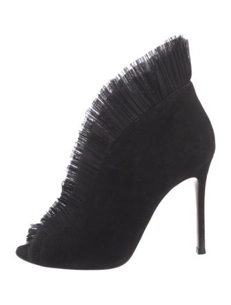Gianvito Rossi Suede Ruffle Embellishment Pumps