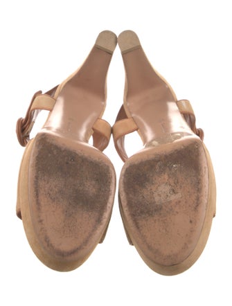 Gianvito Rossi Suede Sandals