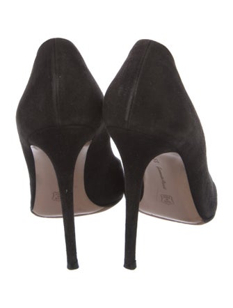 Gianvito Rossi Suede Pumps