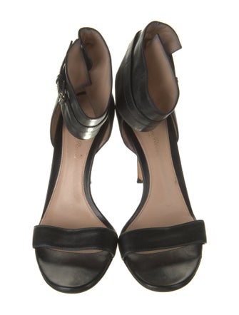 Gianvito Rossi Leather Sandals