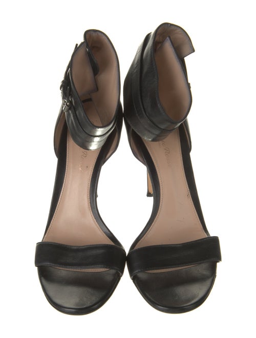Gianvito Rossi Leather Sandals