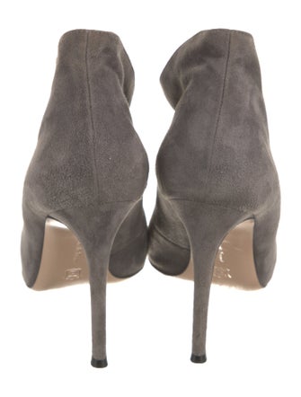 Gianvito Rossi Suede D'Orsay Pumps