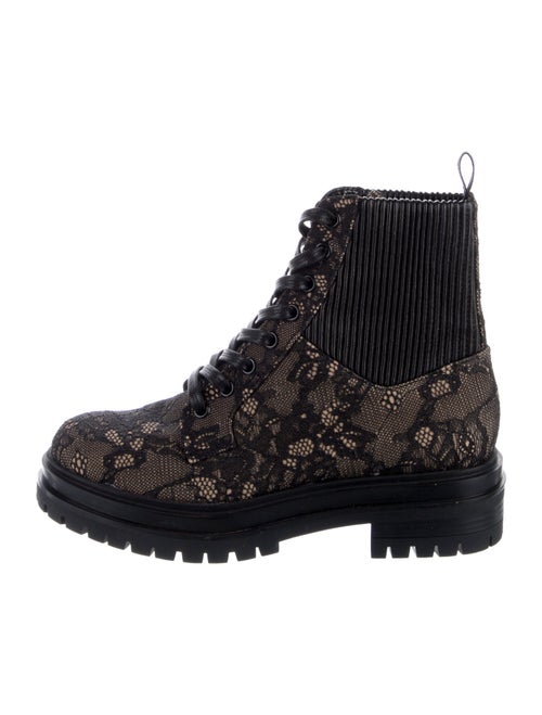 Gianvito Rossi Lace Lace Pattern Combat Boots