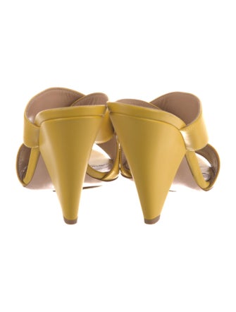 Gianvito Rossi Leather Slides