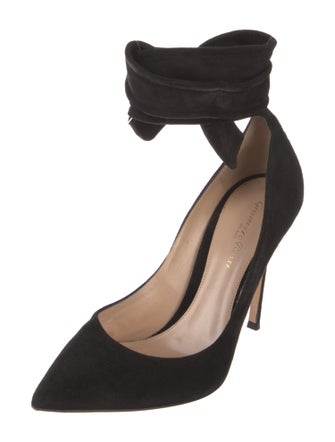 Gianvito Rossi Suede Pumps
