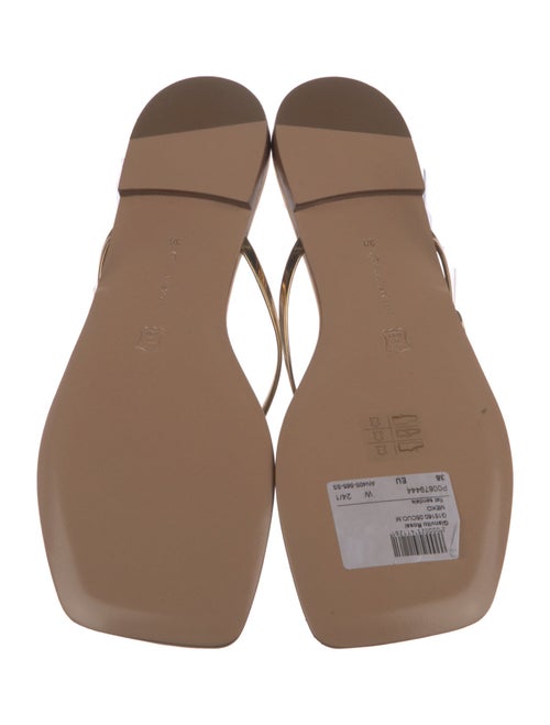 Gianvito Rossi Patent Leather Flip Flops