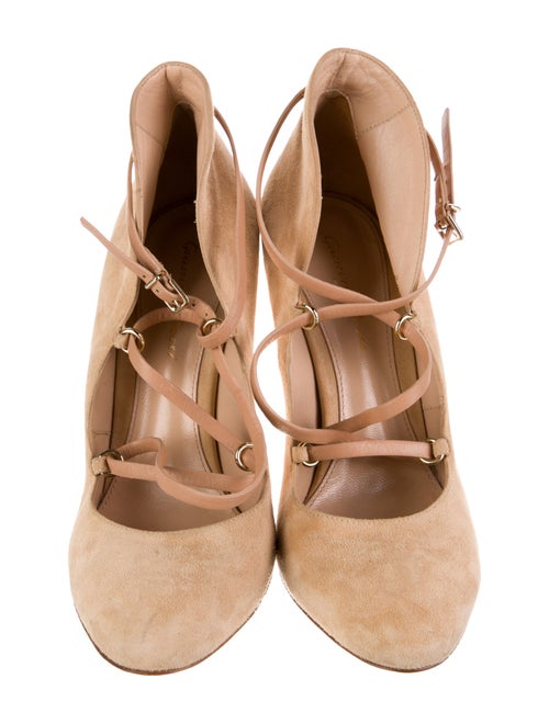 Gianvito Rossi Patent Leather Pumps