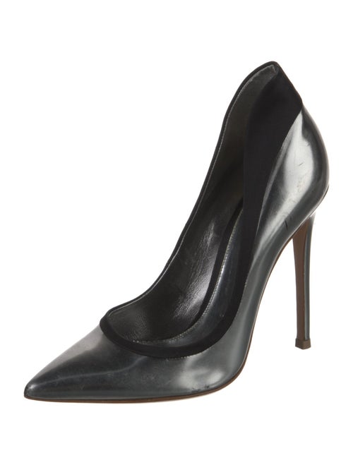 Gianvito Rossi Leather Pumps