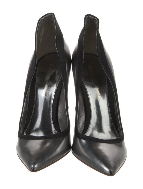 Gianvito Rossi Leather Pumps