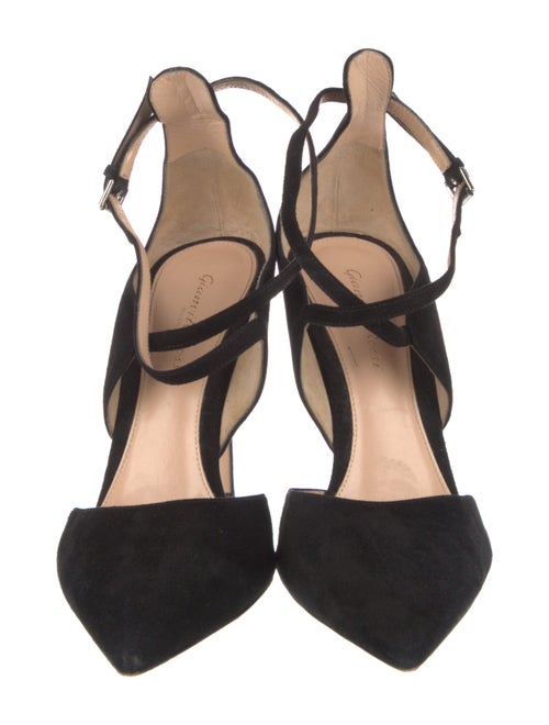 Gianvito Rossi Suede Pumps