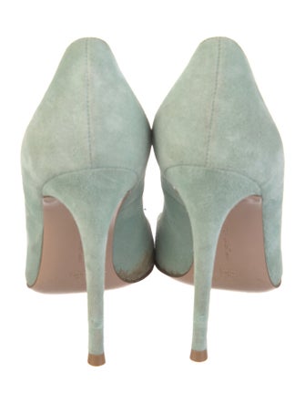 Gianvito Rossi Suede Pumps