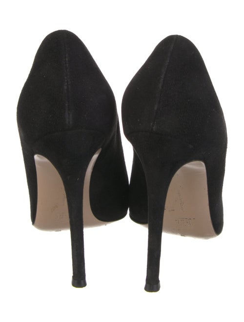 Gianvito Rossi Suede Pumps