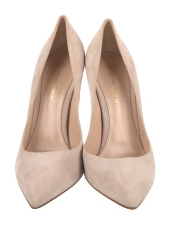Gianvito Rossi Suede Pumps