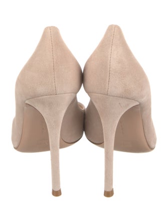 Gianvito Rossi Suede Pumps