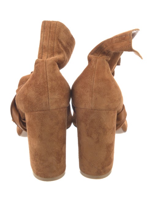 Gianvito Rossi Suede Pumps