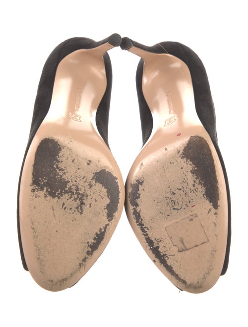 Gianvito Rossi Suede Pumps