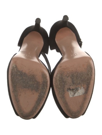 Gianvito Rossi Suede D'Orsay Pumps