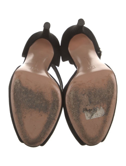 Gianvito Rossi Suede D'Orsay Pumps