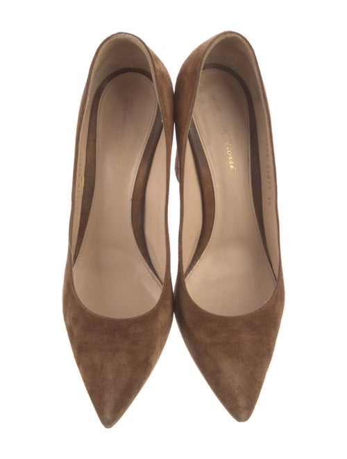 Gianvito Rossi Suede Pumps