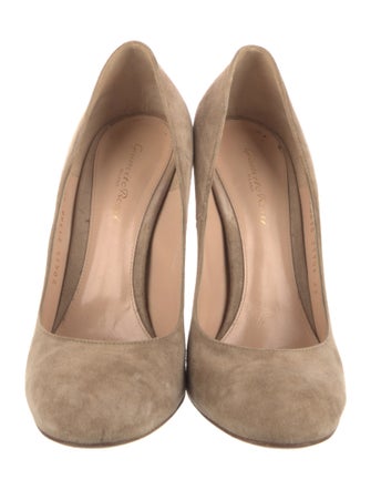 Gianvito Rossi Suede Pumps