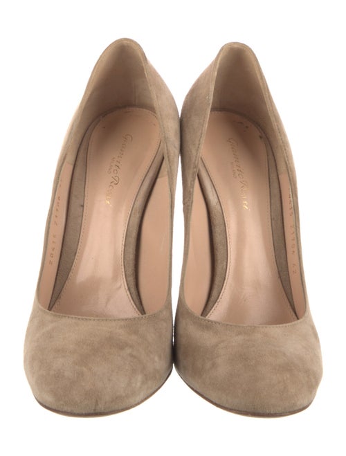 Gianvito Rossi Suede Pumps