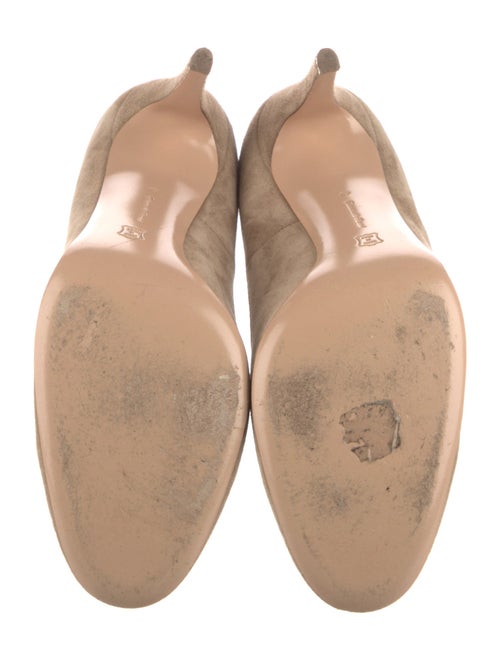 Gianvito Rossi Suede Pumps