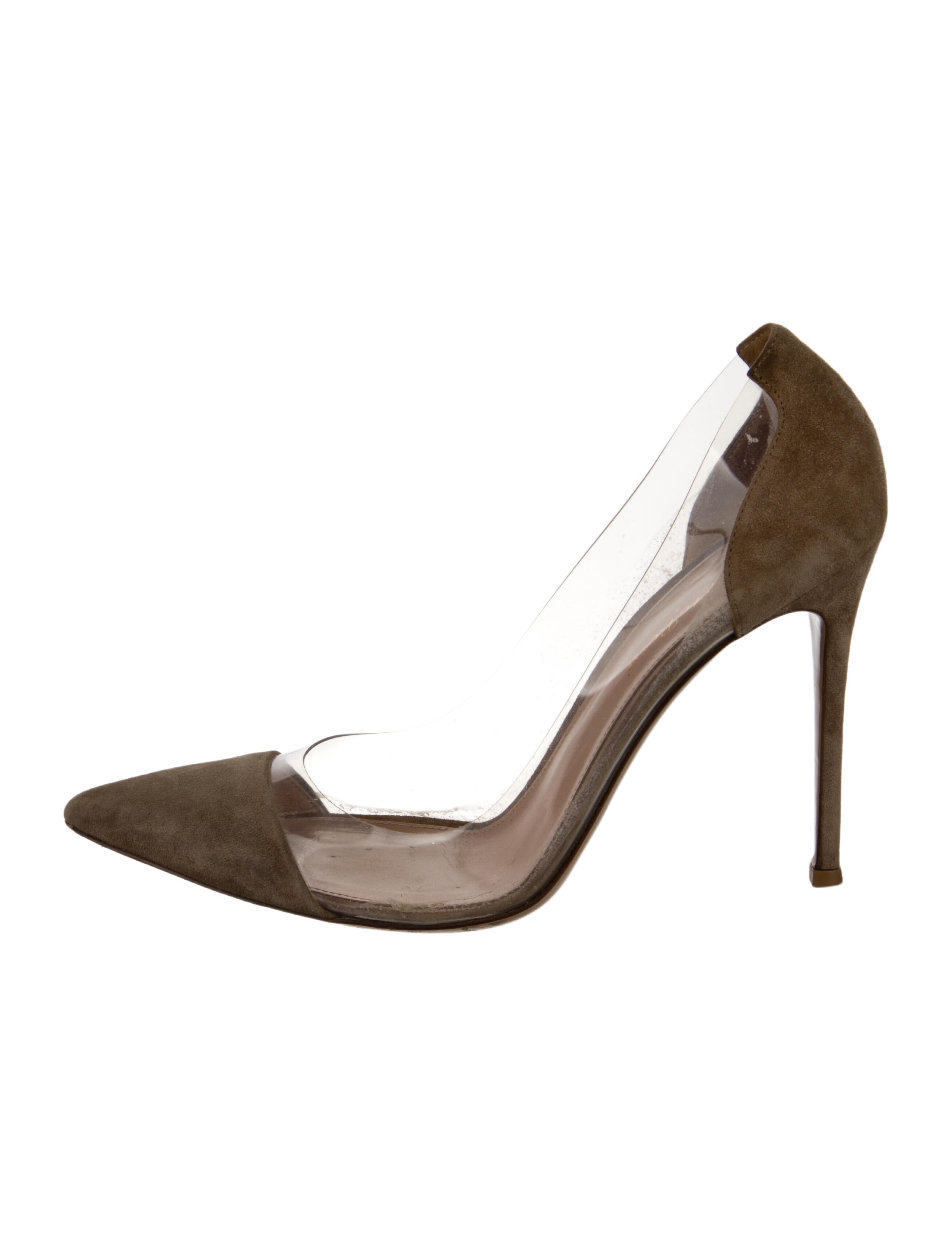 Gianvito Rossi Suede Pumps