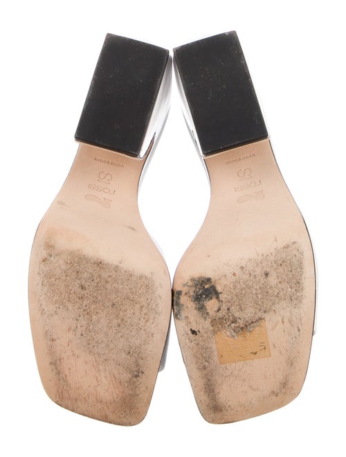 Gianvito Rossi Leather Slides