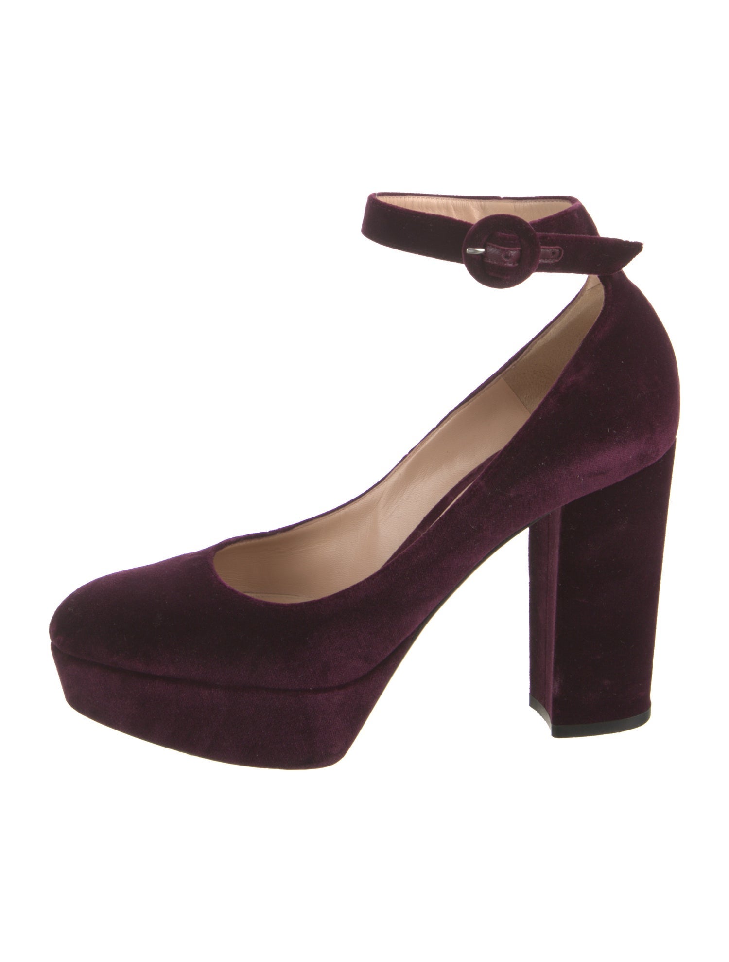 Gianvito Rossi Velvet Pumps