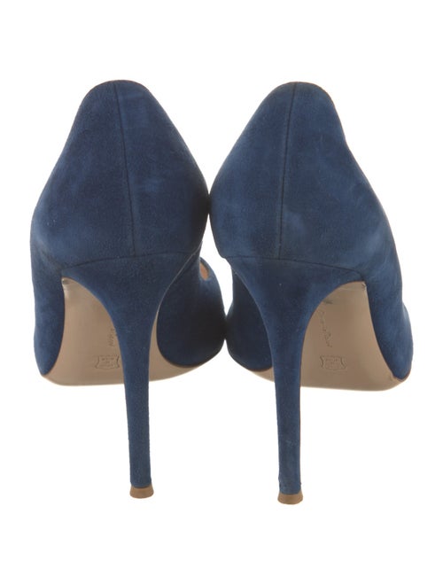 Gianvito Rossi Suede Pumps