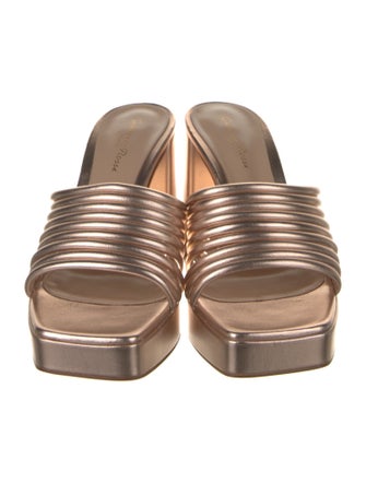 Gianvito Rossi Leather Slides