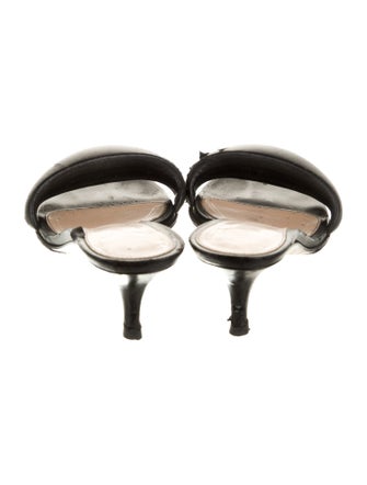 Gianvito Rossi Leather Slides