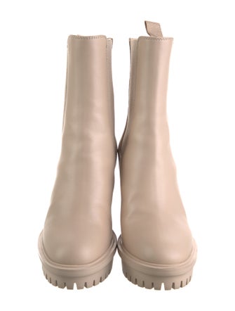 Gianvito Rossi Leather Chelsea Boots