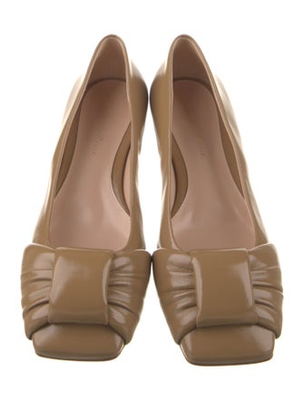Gianvito Rossi Leather Flats
