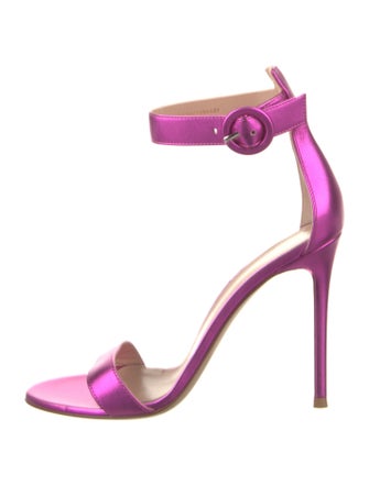 Gianvito Rossi Leather Sandals