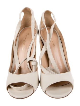 Gianvito Rossi Leather Sandals