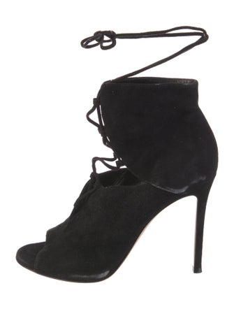 Gianvito Rossi Suede Cutout Accent Pumps
