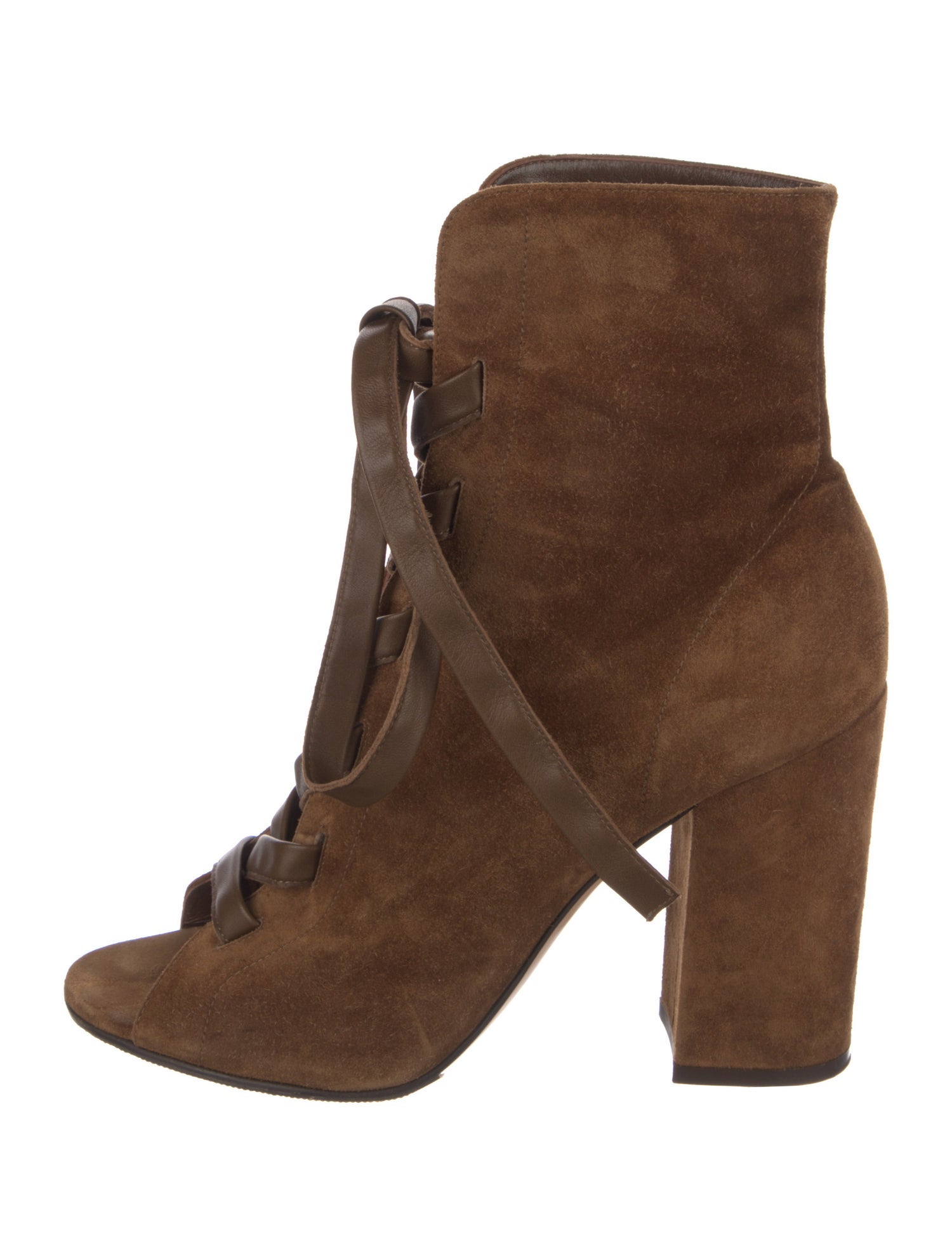 Gianvito Rossi Suede Pumps