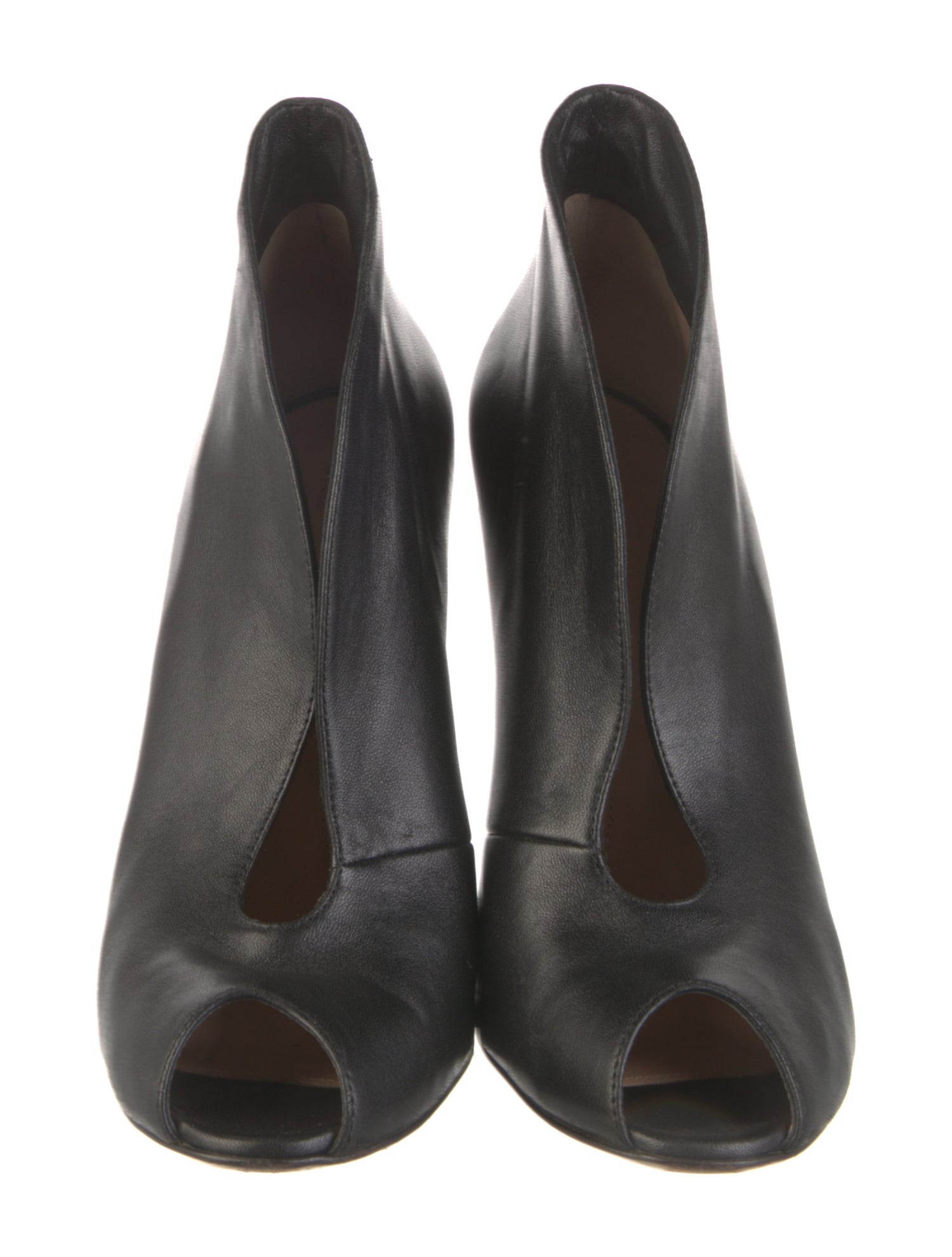 Gianvito Rossi Leather Pumps