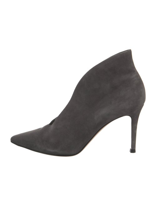 Gianvito Rossi Suede Pumps