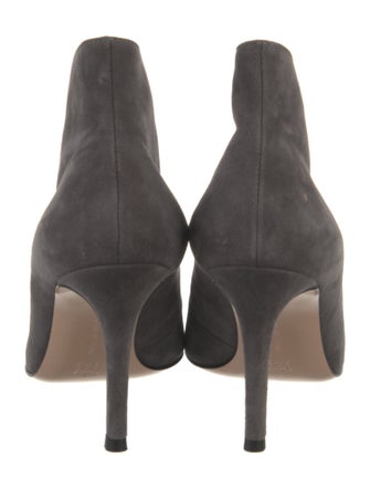 Gianvito Rossi Suede Pumps