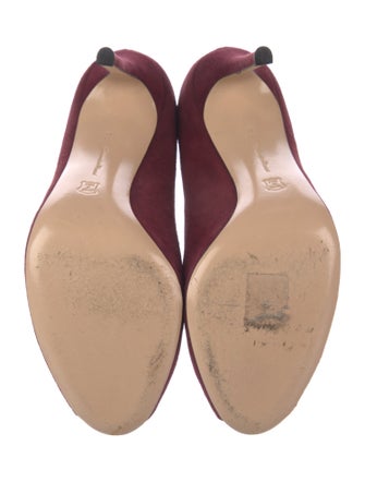 Gianvito Rossi Suede Pumps