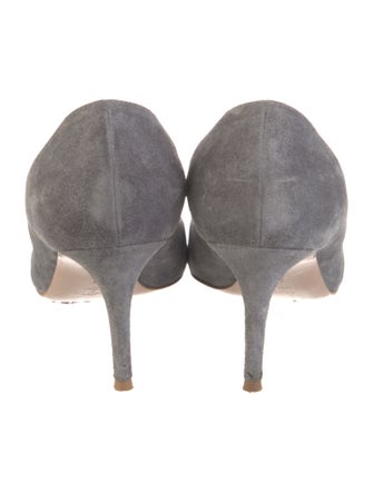 Gianvito Rossi Suede Pumps