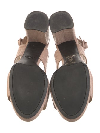 Gianvito Rossi Leather Slingback Sandals