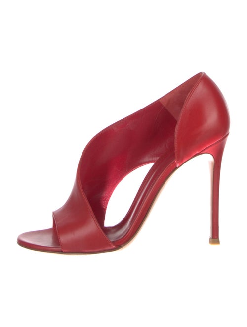 Gianvito Rossi Leather D'Orsay Pumps